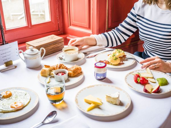 Petit-déjeuner 5 étoiles en Normandie
