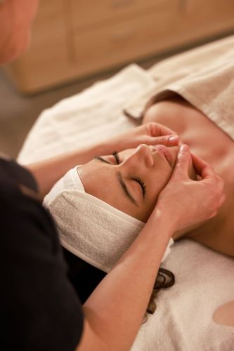 Escapade massage & déjeuner local