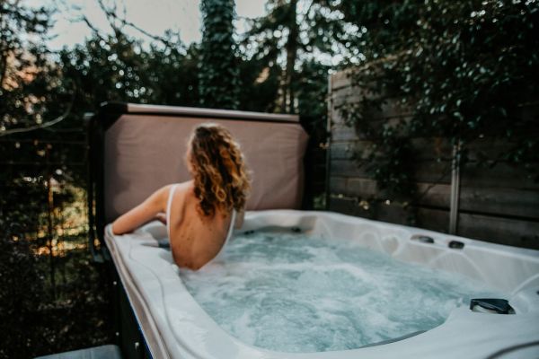 Coffret cadeau 2 nuitées avec jacuzzi privatif