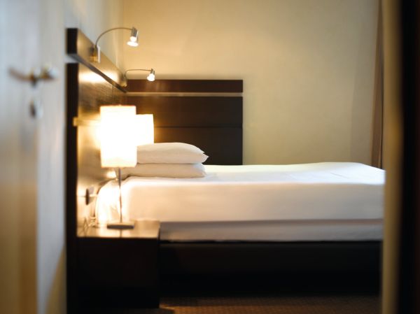 CHAMBRE STANDARD + PETIT DEJEUNER SEMAINE