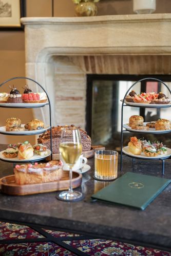 TEA TIME avec cocktail ou coupe de Champagne