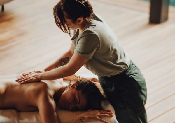 Une nuit et un massage en duo
