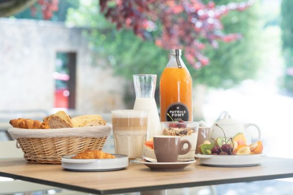 Petit déjeuner,  Massage  & Spa