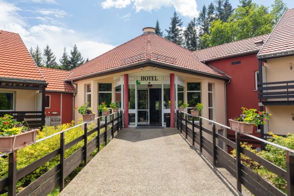 DINER BISTRONOMIQUE 4 services